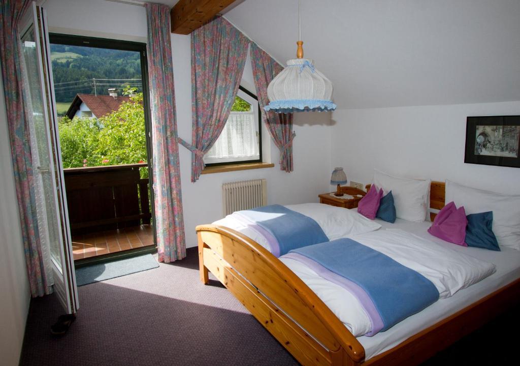 Apartmenthaus Berdnik Kotschach-Mauthen Exteriér fotografie